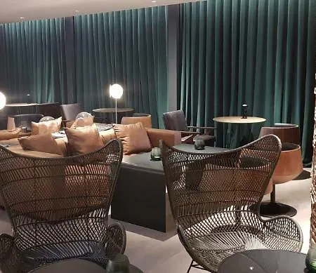Royal Bridges 4*